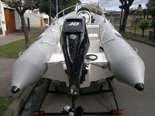 Kiel 4,6 Mts Full Con Mercury 40 Hp 4 Tiempos Ecologico