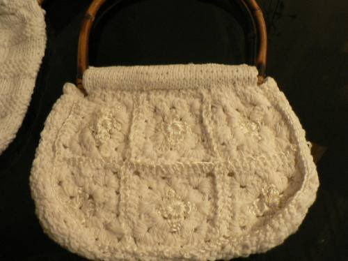Cartera Artesanal Tejida Al Crochet A Estrenar