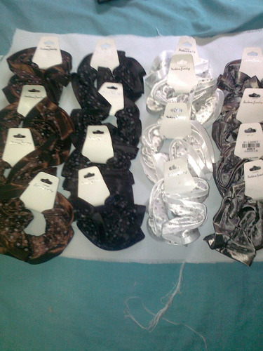 Colitas En Tela Tipo Seda - Marrones,negras,grises Y Blancas
