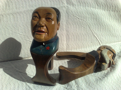 Cascanueces Tallados En Madera Con Caras