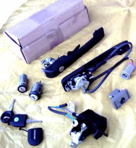 Chave Com Luz Kit Vw Santana Quantum 92 02 Maçaneta C Sensor