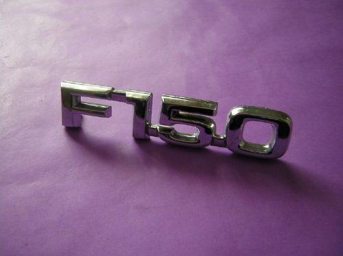 Ford-insignia F-150 De Pick Up Mod. 83
