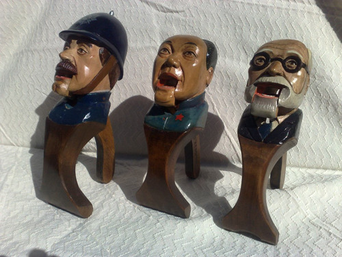 Cascanueces Tallados En Madera Con Caras