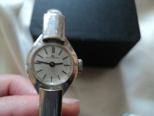 Bucherer De Dama Hermoso Reloj Funcionando (Usado)