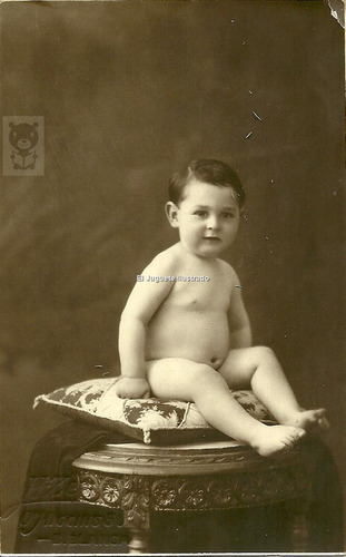 Bebe Sentado Desnudo Foto Postal De Estudio Antigua