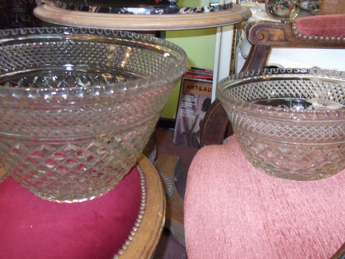 Gran Centro De Mesa Doble De Vidrio Tallado