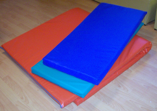 Imagen 4 de 8 de Colchoneta Gimnasia 1 X0,50x0.04con Cierre Yoga Pilates Gym