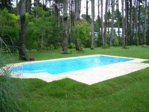 Pileta De Fibra 7x3,2x1,5 Escalera Romana