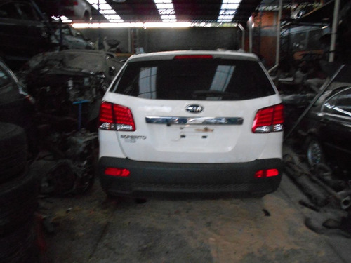 Imagem 2 de 4 de Sucata Batidos Peças Kia Sorento 2012