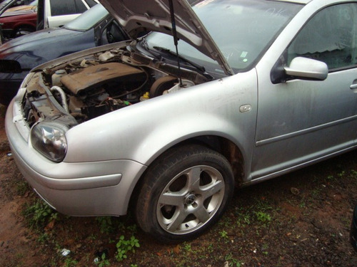 Imagem 2 de 3 de Peças Para Golf, 1.6 Power Sr E Carroceria Fusca 69, Azul