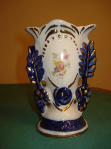 Vaso De Porcelana Antigo Rico Em Detalhes 