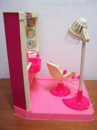 Salão De Beleza Da Barbie Da Estrela - Anos 80 - Antigo - R$ 89,00