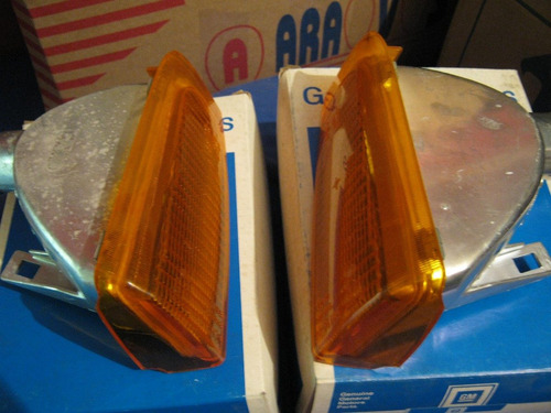 Monza Sle Classic 88 A 90 - Par De Pisca Arteb Com Logo Gm