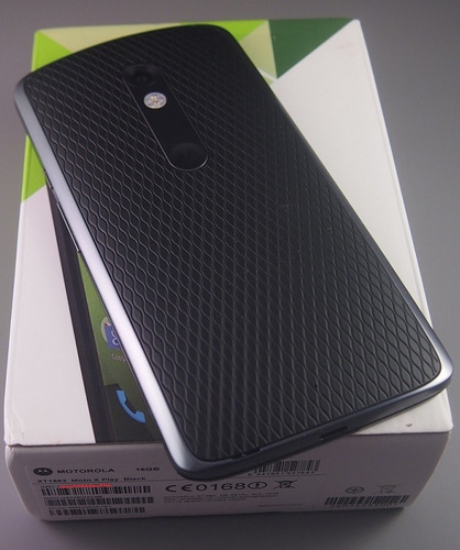 Moto X Play