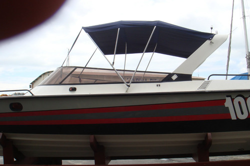 Lancha Intermarine Panther 33