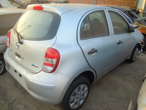 Nissan March 1.0 Flex Sucata Peças Lataria Motor Cambio