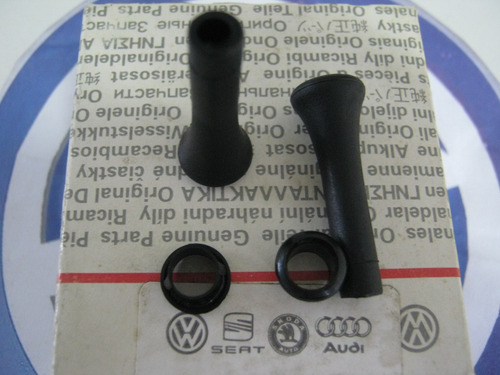 Imagem 2 de 2 de Botão Pino De Porta Fusca Itamar Com Rosetas Valor Do Par