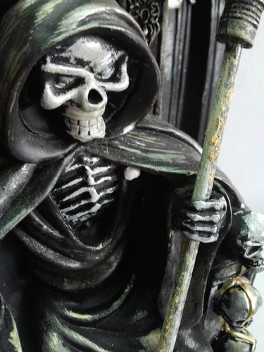 San La Muerte Entronado.