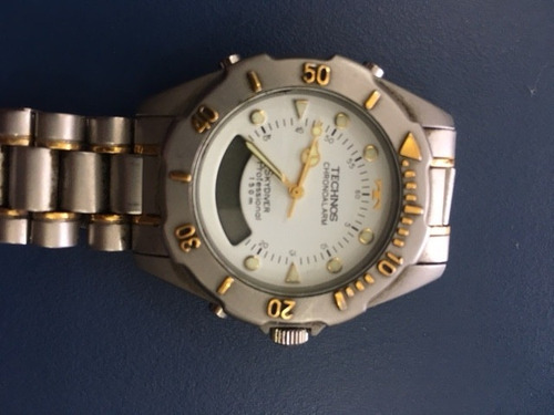 Relógio Tchnos Chronoalarm Skydiver Professional 150m.