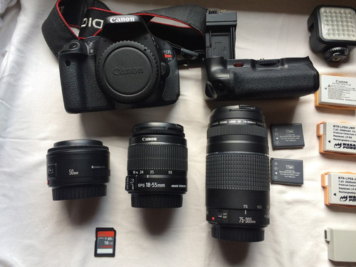 Canon T3i + Super Kit E Brinde