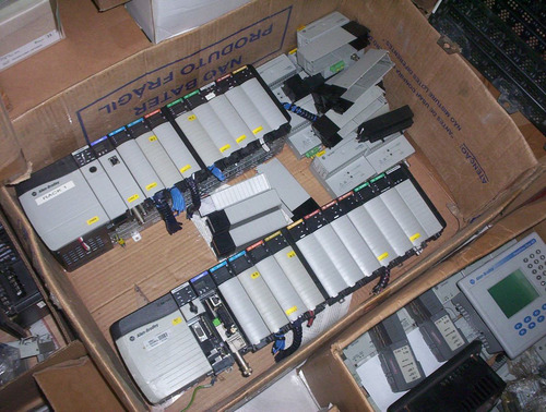 Clp Controllogix Cpu 1756-l61+dig+analog. A17 Ver Descrição (Usado)