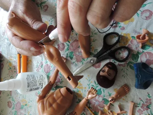 Coleção HALLYU CUTE Bonecas de Papel magnéticas : : Brinquedos  e Jogos
