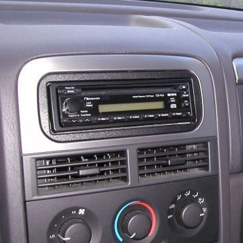 Imagen 3 de 5 de Adaptador Reproductor Dodge Ram 1500 2500 3500 4500 02-05