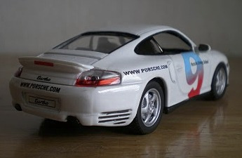 High Speed Porsche 911 Turbo 2000 (novo)