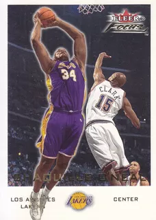 2000-01 Fleer Focus Shaquille O'neal Lakers #33