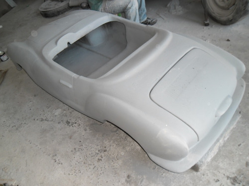 Imagem 4 de 6 de Mini Karmann Ghia - Carroceria Em Fibra Nova - Rarissima