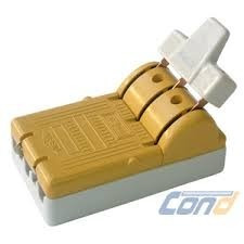 Cuchilla 1 Pase 3x30 Amp., 110-600v Cuc-70 Distrivar