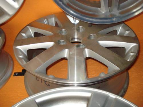 Roda Original De Chrysler Town & Country Aro 17