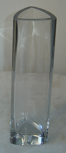 Vaso Cristal Italiano Formato Triangular Alt.31cm *