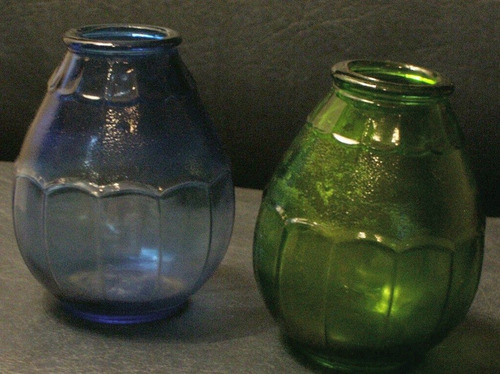 Antiguos Mates Vidrio Azul Y Verde -cristalerías Del Uruguay