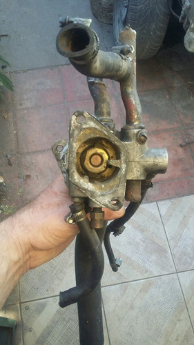 Pieza De Aluminio De Termostato Motor Izuzu1.5 Turbo Diesel