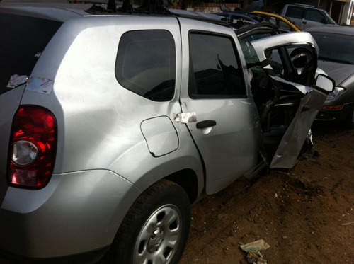 Imagem 2 de 6 de Sucata Peças Acessórios Renault Duster 2012