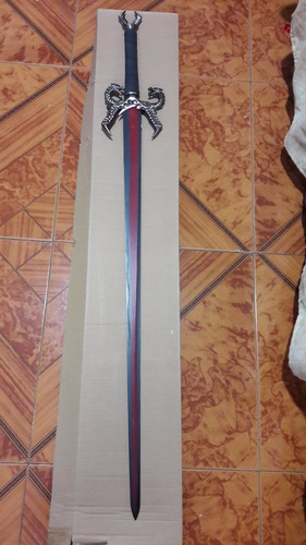Espada Dragon Con Dagas Independientes En Rojo Con Base