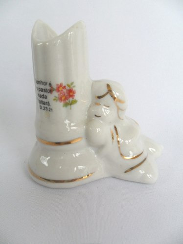 Castiçal Porta Vela Antigo De Porcelana Em Forma De Anjo 