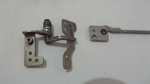 Dobradiça Do Notebook Samsung Rv=411 Par (Usado)