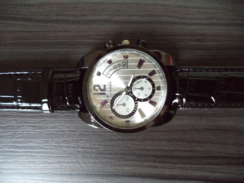 Relógio Masculino Pulseira De Couro