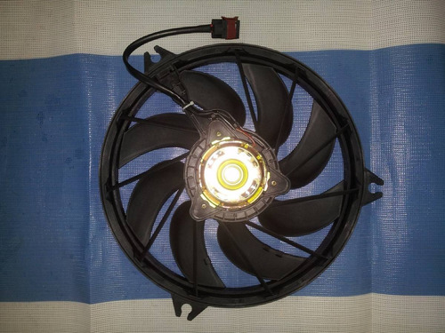 Imagen 3 de 4 de Electroventilador Peugeot 206 207 Con Aire Acond Completo