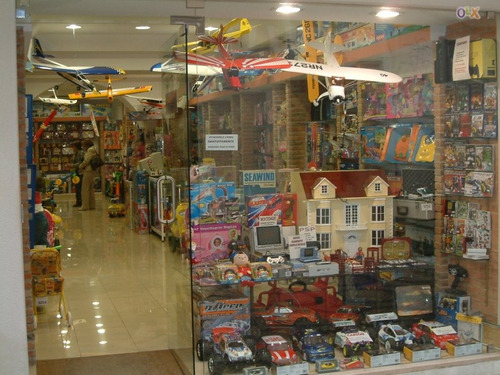 Carro A Control Remoto Inalambrico Grande Recargable Rc Lujo