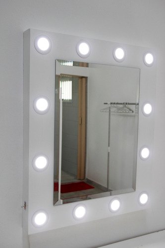 Lindo Espelho Camarim E Maquiagem Com Luzes De Led