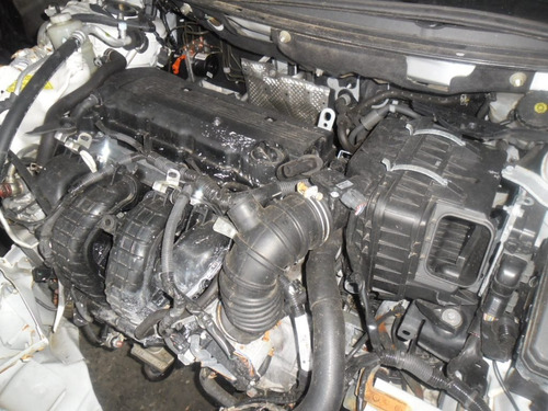 Imagem 4 de 6 de Sucata Lancer 2013 2.0 16v Manual Pra Tirar Peças Motor Rod