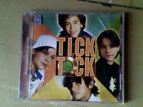 Cd Tick Tock, Marcando El Ritmo