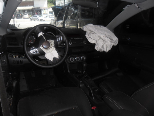 Imagem 3 de 6 de Sucata Lancer 2013 2.0 16v Manual Pra Tirar Peças Motor Rod