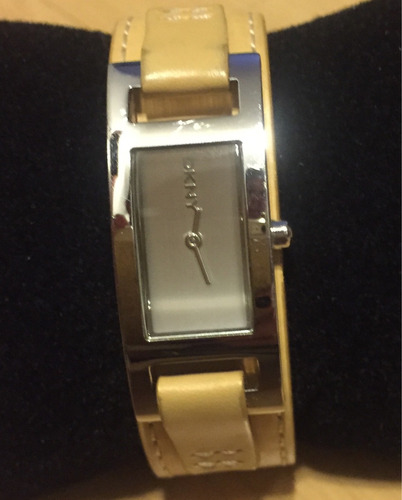 Relógio Feminino Dkny De Couro Na Cor Bege