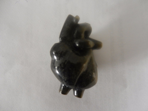 Mini Escultura De Corazón Humano En Obsidiana