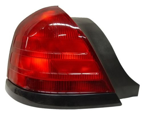 Calavera Ford Crown Victoria 2005-2006-2007 Roja Izquierda