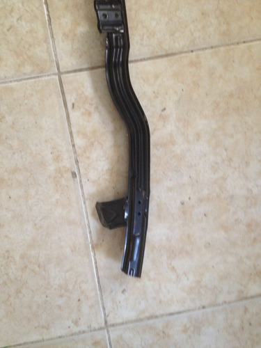 Marco Superior Radiador Getz Todos(15$)
